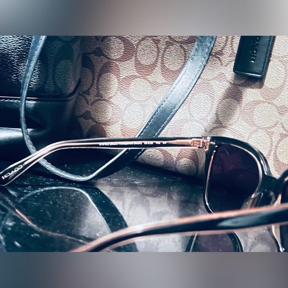 Coach CL918 EUC - Picture 7 of 9